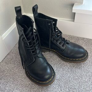 Black Soft Leather Boots, US 6